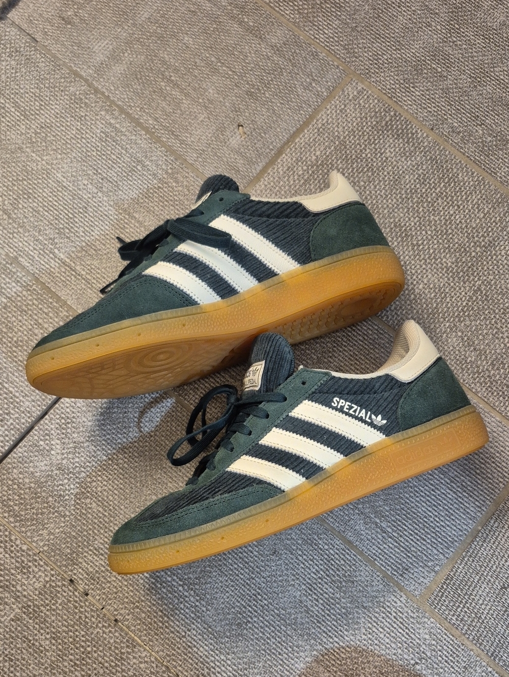 ADIDAS Handball Spezial - Picture 4 of 7